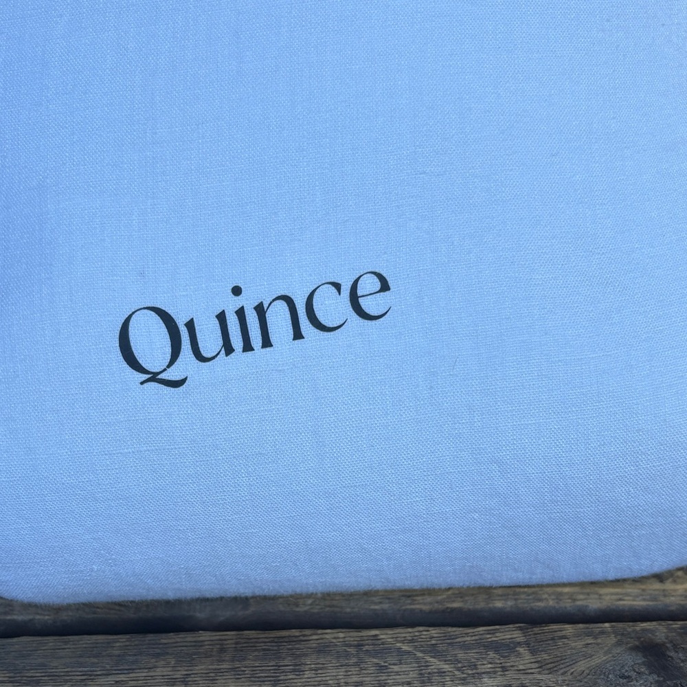 King sized white linen sheet set